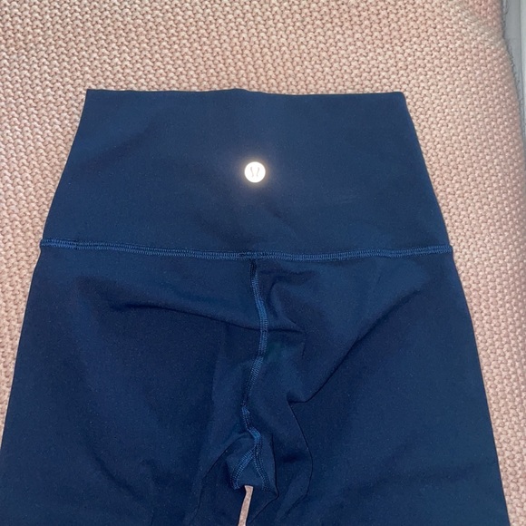 Lululemon wunder under luxury leggings!! - Picture 2 of 2